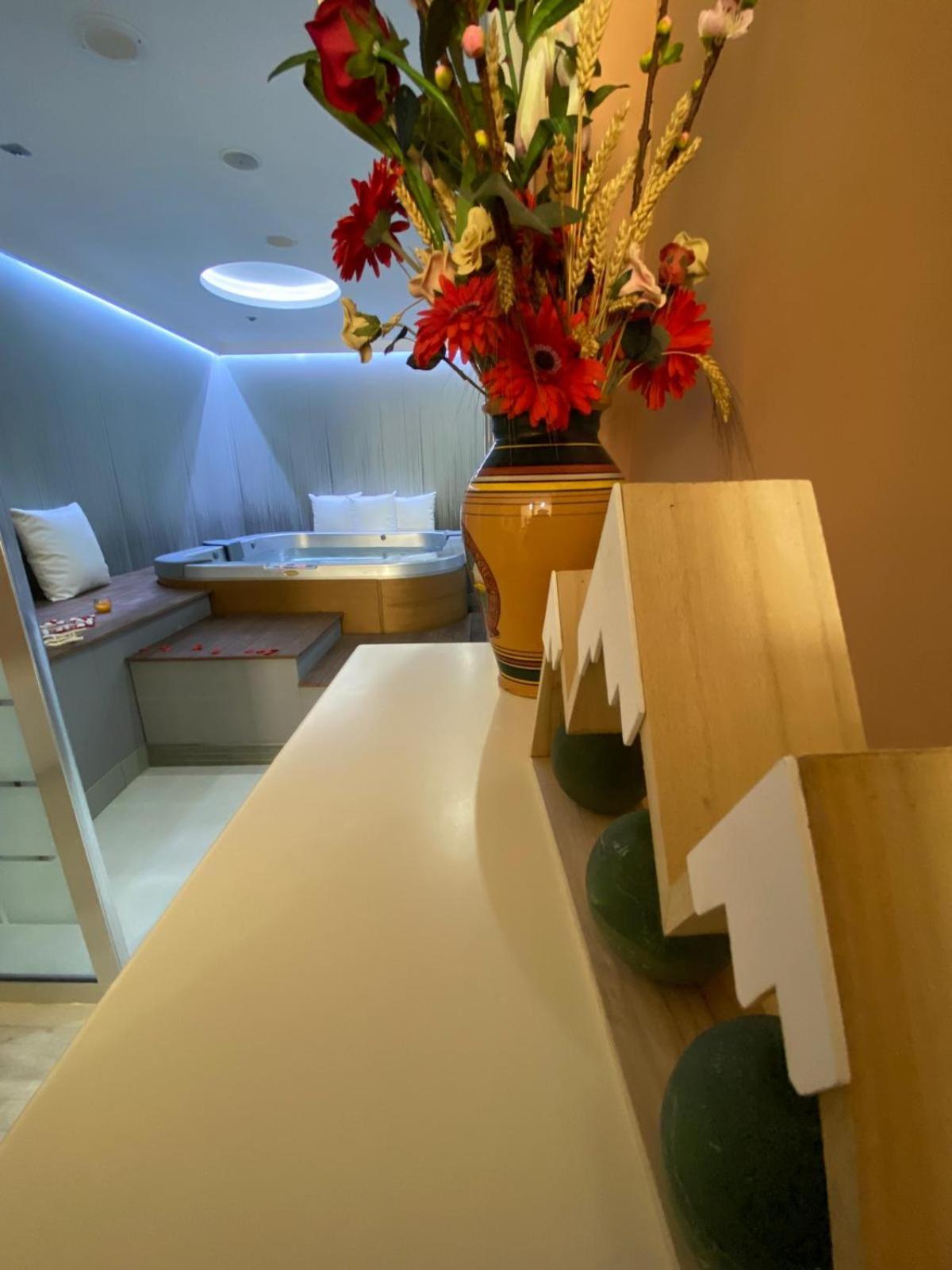 Hotel Sila Camigliatello Silano Bagian luar foto