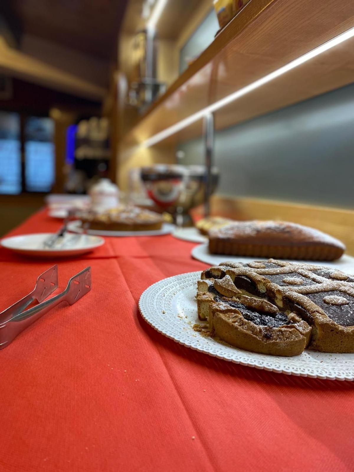 Hotel Sila Camigliatello Silano Bagian luar foto