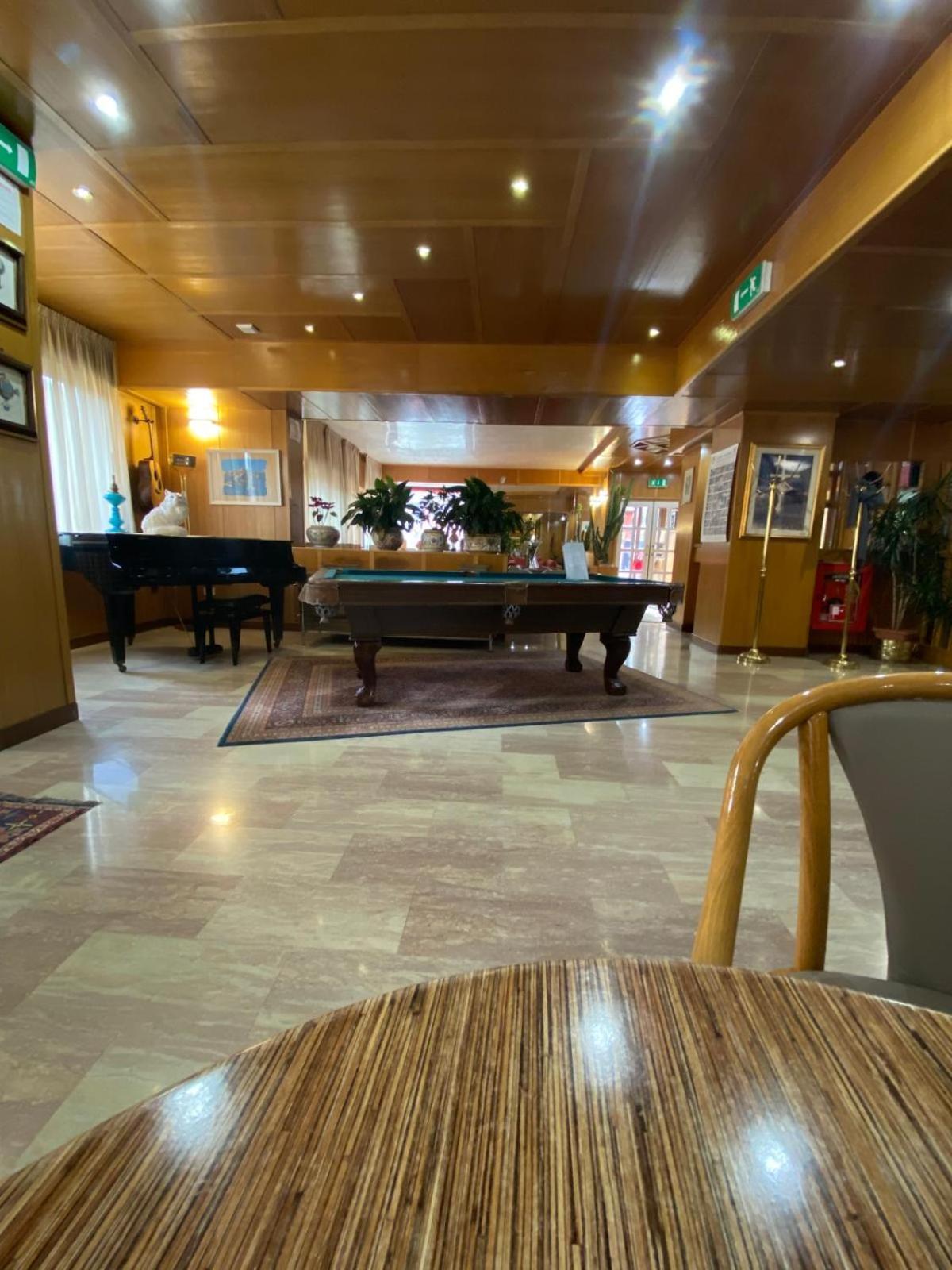 Hotel Sila Camigliatello Silano Bagian luar foto